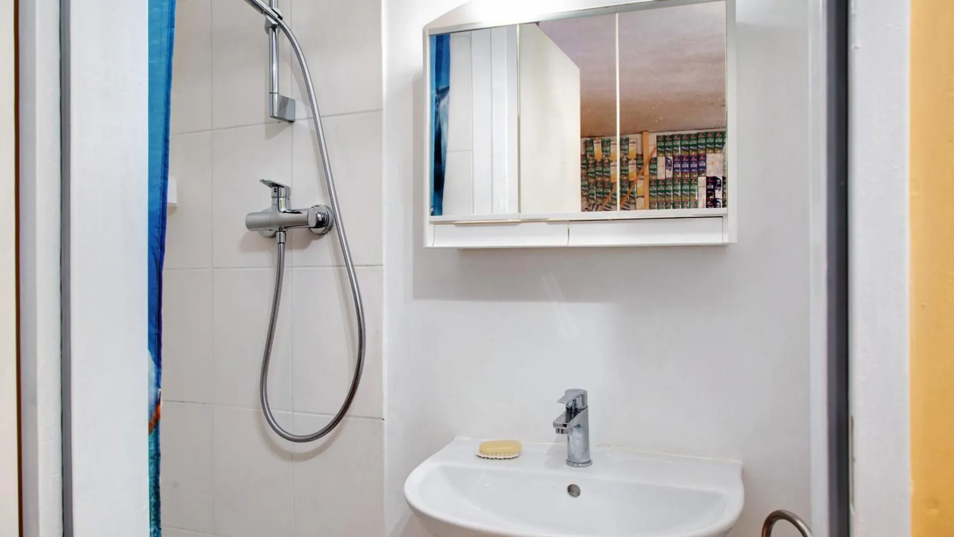 Milchtuetenzimmer - Upcycling Grunwald